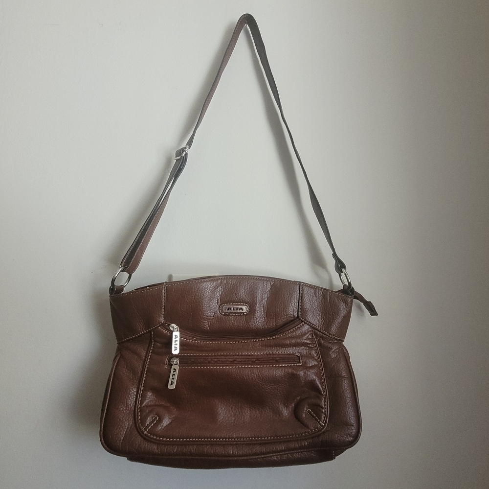Nwot Vintage ALIA Brown crossbody handbag pu leather lots of compartments